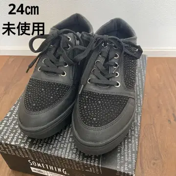 미사용 새상품 썸씽 스니커즈 블랙 24cm