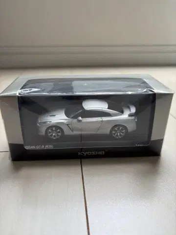 Kyosho Nissan GT-R (R35)