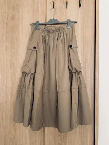 프릴 개더 사이드 포켓 귀여운 스커트 베이지 새상품 M