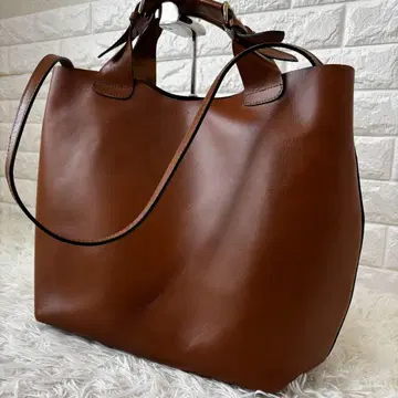ZARA 2way 대용량 토트백 올 가죽 금장 장식 카멜 올리비아