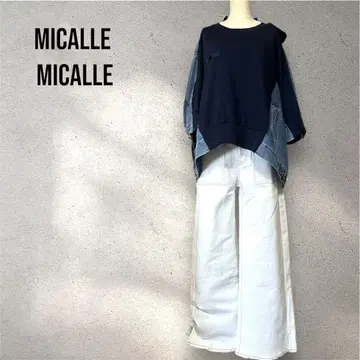 미사용 새상품 MICALLEMICALLE 화이트 부츠컷 데님