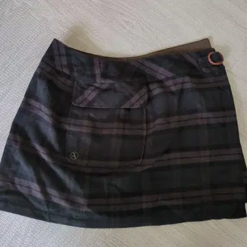 AIGLE 체크 무늬 스커트 S