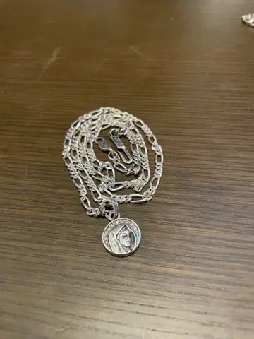 안티도트 바이어스 클럽 Figaro Narrow Chain 마리아