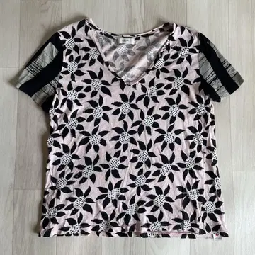 Paul Smith 꽃무늬 V넥 반팔 티셔츠