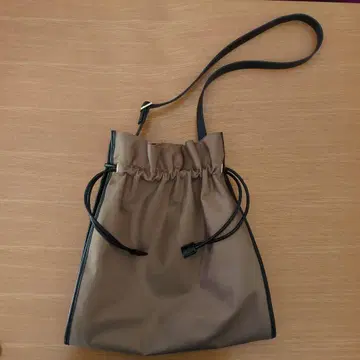 LOWELL Things 나일론 원 숄더백 다크 베이지