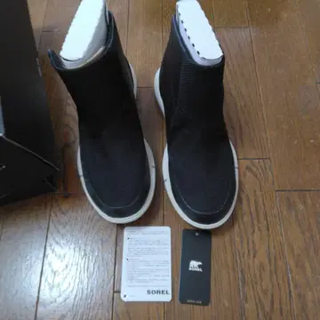 SOREL 블랙 부츠