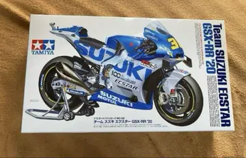 타미야 1/12 SUZUKI ECSTAR GSX-RR