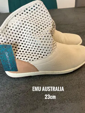 미사용 emu 에뮤 숏부츠 메쉬 Numeralla 23cm