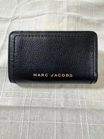 MARC JACOBS 블랙 지갑