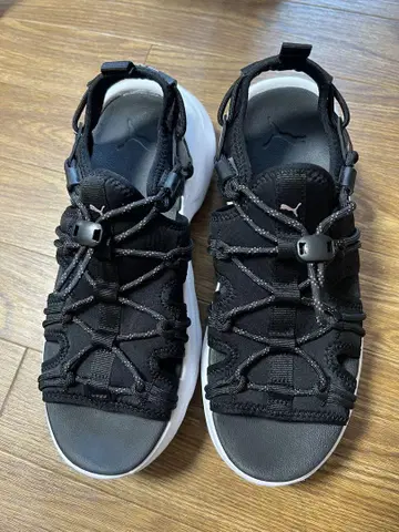 Puma 스포츠 샌들 블랙