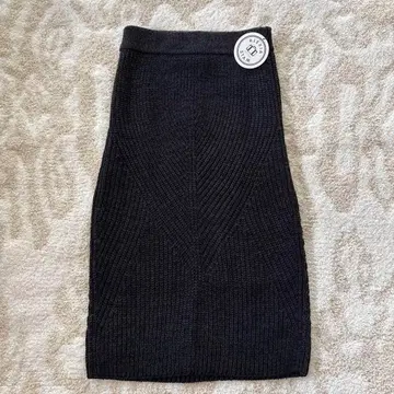 ALEXIA STAM 블랙 니트 타이트 스커트 / F