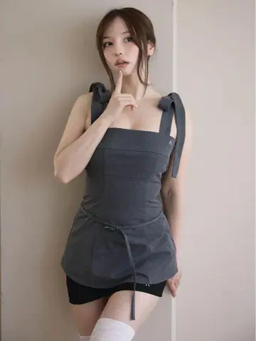 Georgie layered set up gray