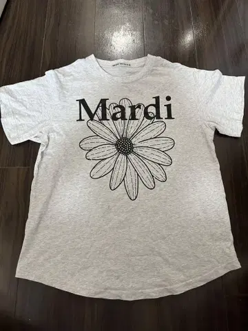 Mardi 꽃무늬 티셔츠 그레이