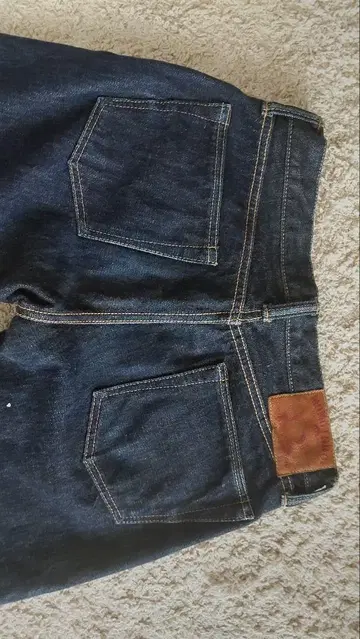 Momotaro Jeans 스트레이트 데님