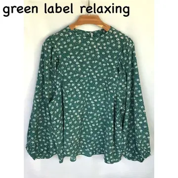 green label relaxing 꽃무늬 블라우스