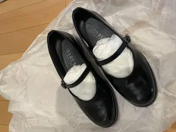 하루타 블랙 천연 가죽 스트랩 신발