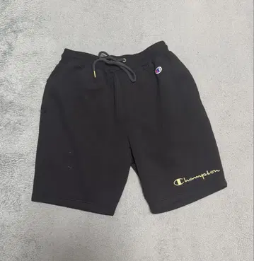 Champion 블랙 숏팬츠 M 사이즈