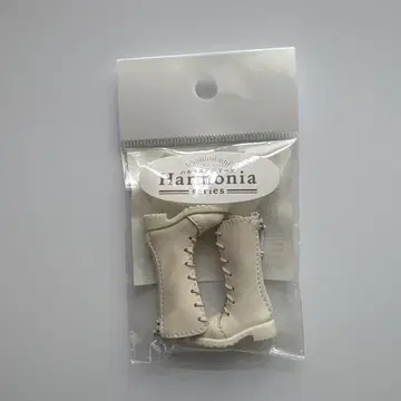Harmonia series 지퍼 부츠 (화이트)