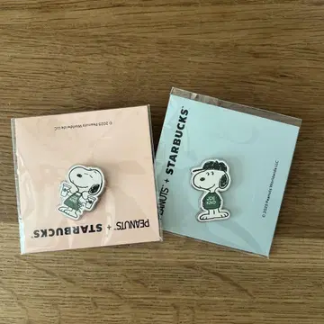 Peanut 스누피 SNOOPY 스벅 스타벅스 핀 배지