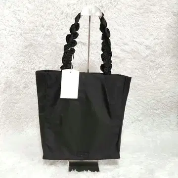 CELFORD 플륌 프릴 라메 자수 토트백 블랙