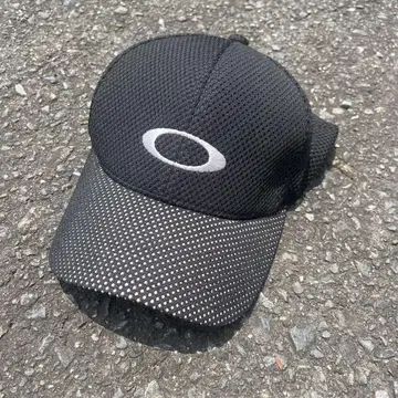 Oakley 메쉬 캡 블랙 L-XL y2k 구제 의류 스포츠