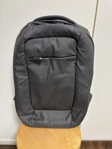 Incase 백팩 다크 그레이