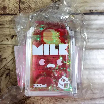 스트로베리 주스 박스보이 츕루푸카 참 오일