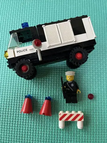 LEGO 6681 교통 경찰차 1981년