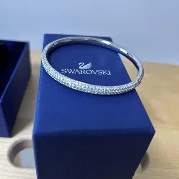 Swarovski 스와로브스키 뱅글 미사용품