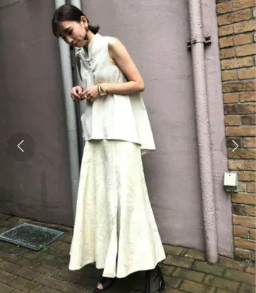 AMERI FLARE KUNG FU BLOUSE