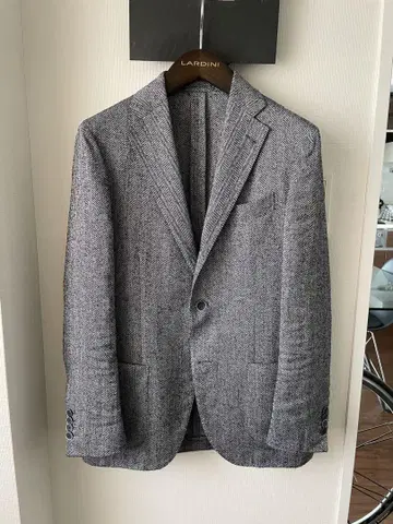 [새상품급] 이탈리아 LARDINI 자켓 46 봄/여름 블루 헤링본