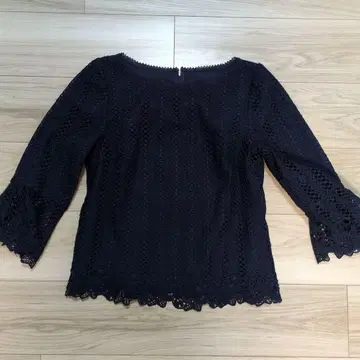 네이비 레이스 5부 소매 튜닉