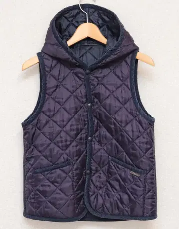 LAVENHAM 퀼팅 다운 베스트 후드 부착