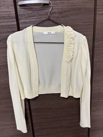 르네 정가 5만 엔 정도 깨끗한 가디건 볼레로