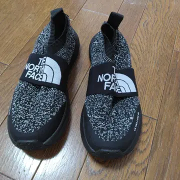 THE NORTH FACE 스니커즈