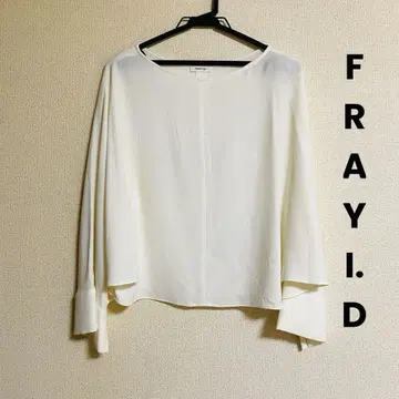 FRAYI.D 조젯 케이프 블라우스 긴팔 화이트