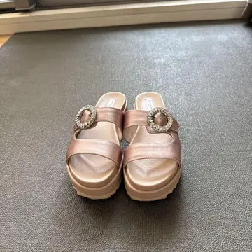 샌들