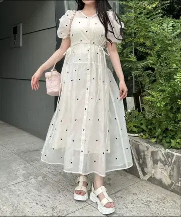 하트 무늬 시어 맥시 원피스