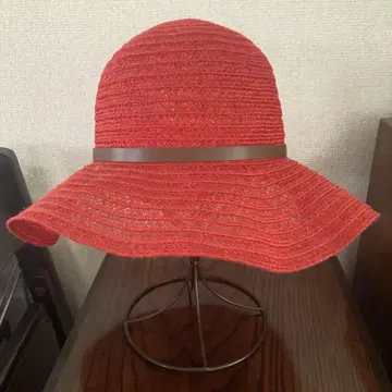 HATS & DREAMS 빨간 밀짚모자