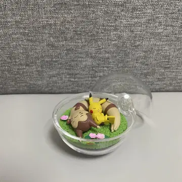 포켓몬 테라리움 컬렉션 피카츄 꼬리선 피규어 마스코트