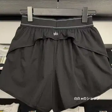 Alo yoga match poInt short 숏팬츠 M