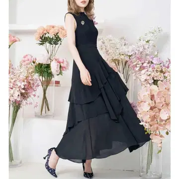 새상품급 Darich 다리치 도킹 프릴 롱 원피스 블랙