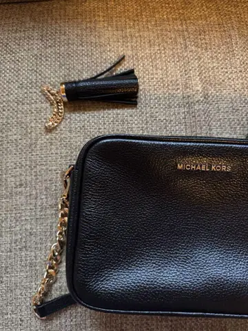 MICHAEL KORS 블랙 숄더백