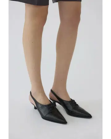 RIM.ARK Edgy low heel shoes 샌들 펌프스 39