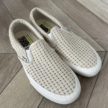 [새상품] VANS VR3CUSH 슬립온 스니커즈 베이지 27.5cm