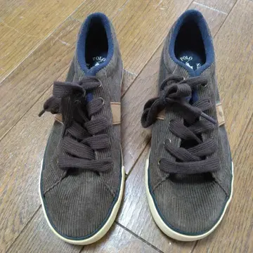 Polo Ralph Lauren 브라운 코듀로이 스니커즈