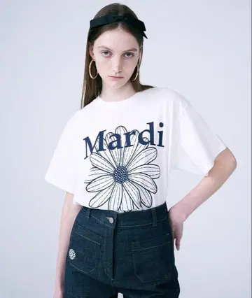 Mardi Mercredi 마르디메크르디 티셔츠