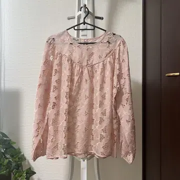 BAUM UND PFERDGARTEN 핑크 레이스 블라우스 긴팔