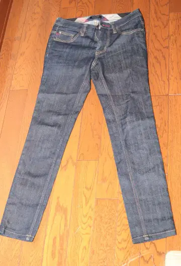 BLACK LABEL CRESTBRIDGE 스키니 51R31-509