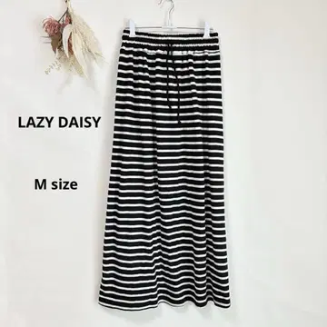 LAZY DAISY 롱 스커트 M 보더 화이트 블랙 스트라이프